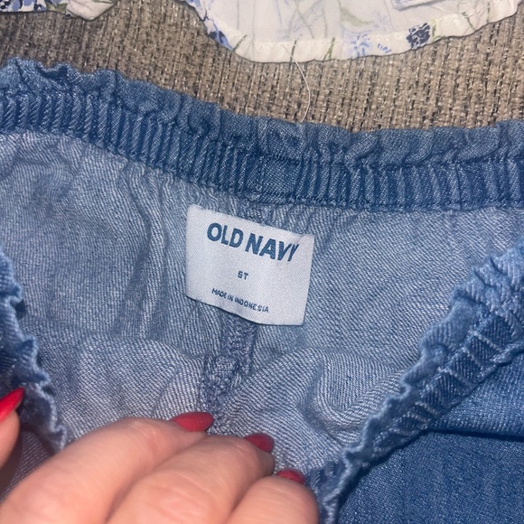 Mixed Girls' Skirt & Short Lot - Navy, Black, Pink, Chambray, Floral - Picture 9 of 11